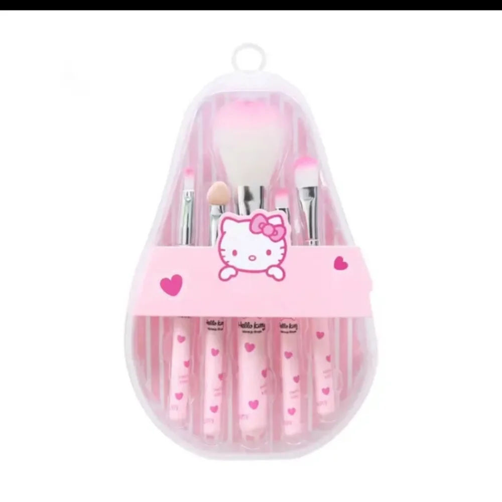 🆕Hello Kitty Make-up Brush Set.